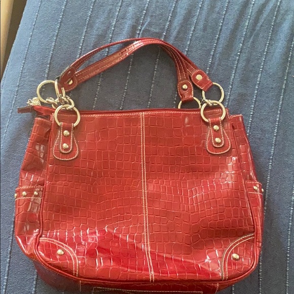 Kathy Van Zeeland Red Croc Embossed - Picture 2 of 4